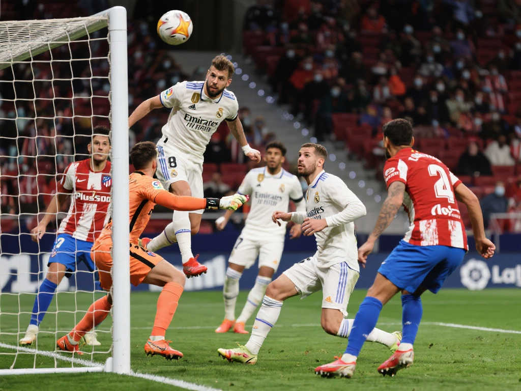 的身影逐渐 的身影逐渐